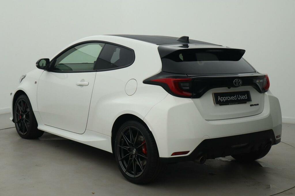 Toyota Yaris 1.6T Gr Circuit Hatchback Awd Eu NJ21WKC White #4