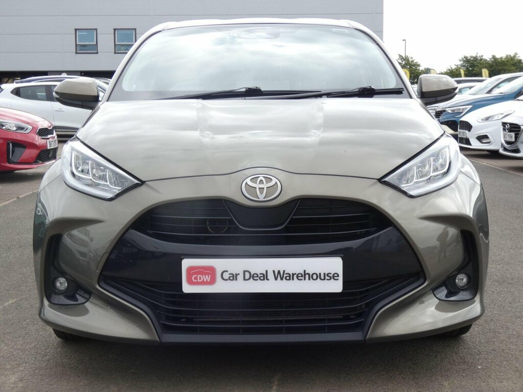 Toyota Yaris 1.5 Vvt-h Design E-cvt Euro 6 Ss SO24KTG Brown #6