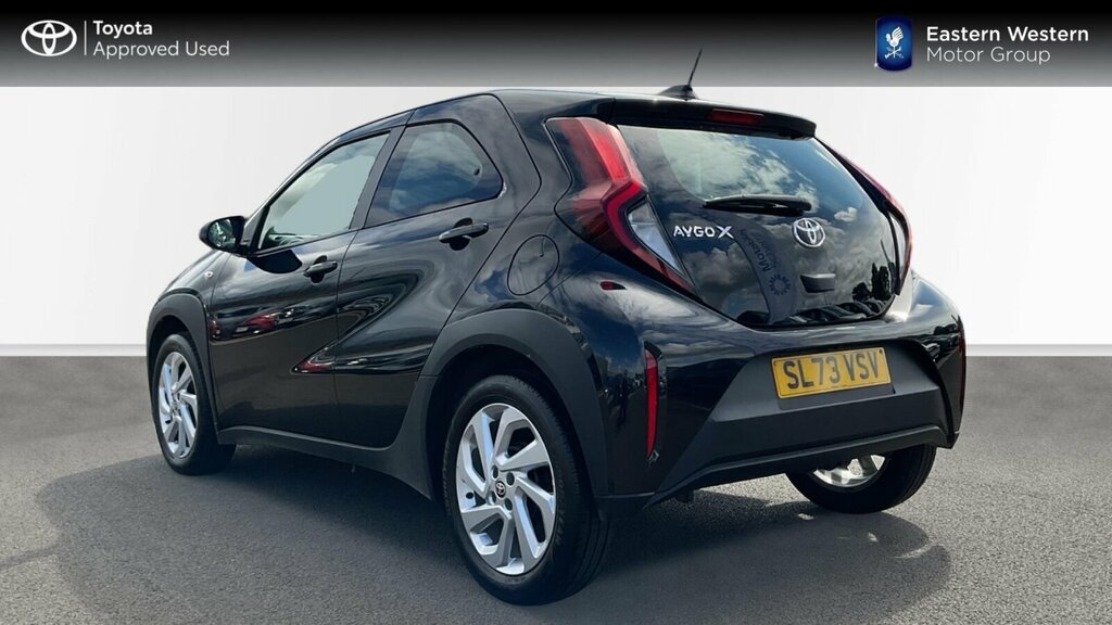 Toyota Aygo X 1.0 Vvt-i Pure X-shift Euro 6 Ss SL73VSV Black #4