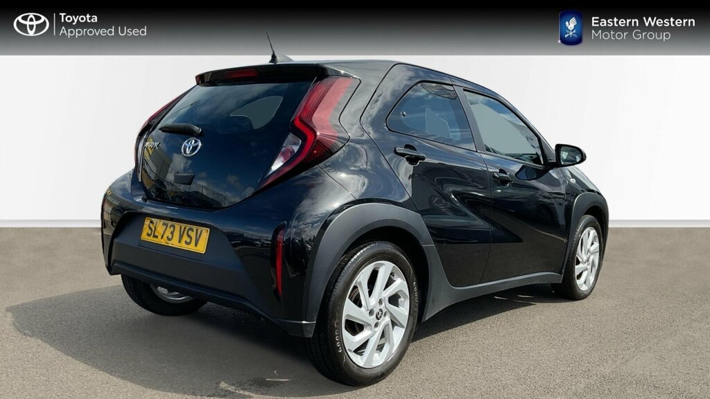 Toyota Aygo X 1.0 Vvt-i Pure X-shift Euro 6 Ss SL73VSV Black #2