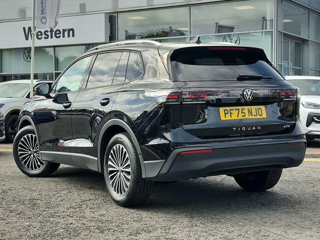 Volkswagen Tiguan Match 1.5 Etsi 150 Ps 7-Speed Dsg PF75NJO Black #3