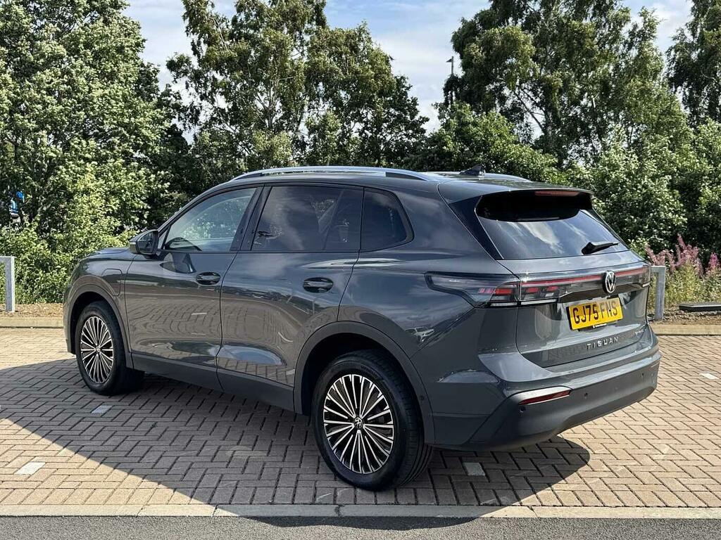 Volkswagen Tiguan 1.5 Tsi Ehybrid Match Dsg GJ75FNS Grey #3