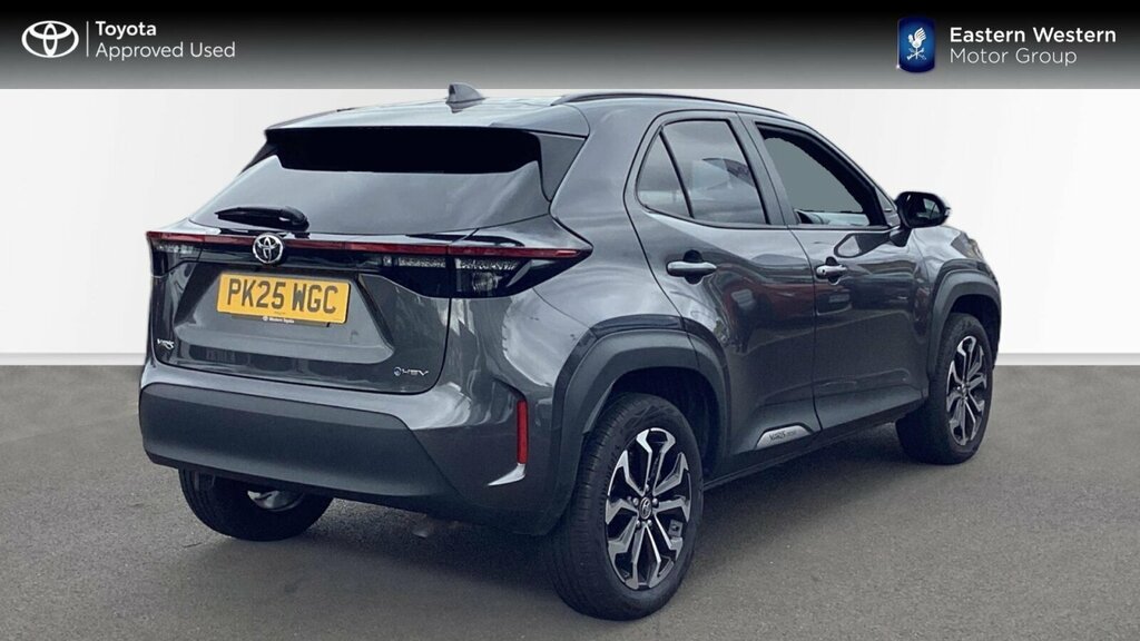 Toyota Yaris Cross 1.5 Vvt-h Design E-cvt Euro 6 Ss PK25WGC Grey #2