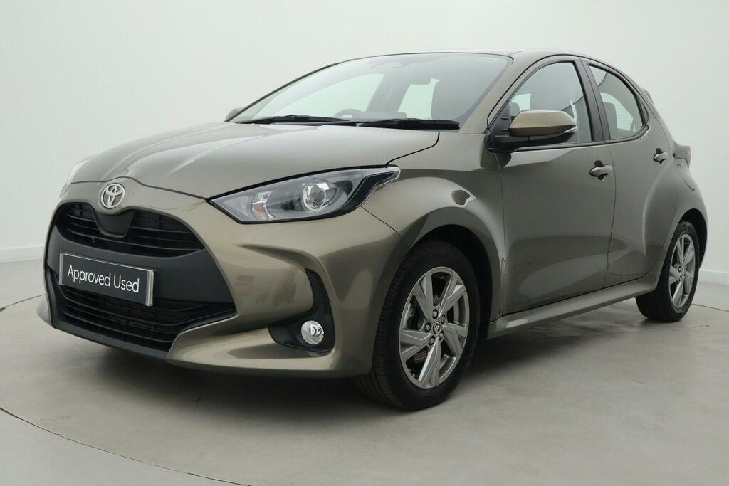Toyota Yaris 1.5 Vvt-h Icon Hatchback Hybrid E-cvt E ST24JZW Brown #3