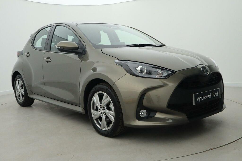 Toyota Yaris 1.5 Vvt-h Icon Hatchback Hybrid E-cvt E ST24JZW Brown