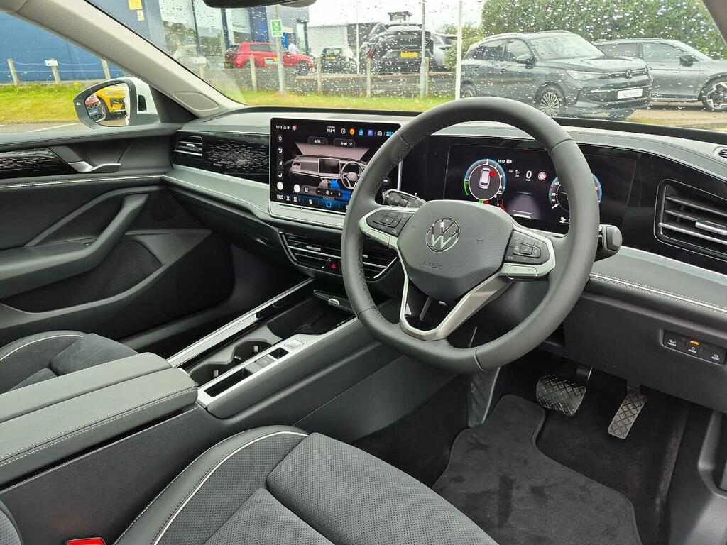 Volkswagen Passat Elegance 1.5 Tsi Ehybrid 204 Ps 6-Speed Dsg White #6
