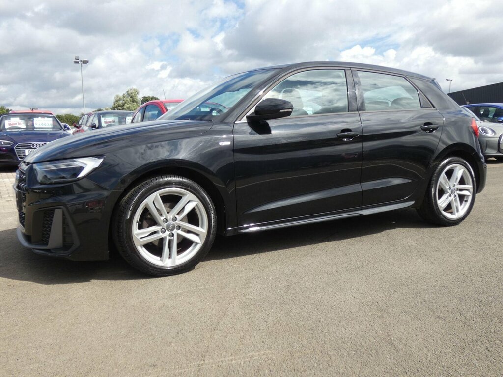 Audi A1 1.0 Tfsi 30 S Line Sportback Euro 6 Ss Black #4