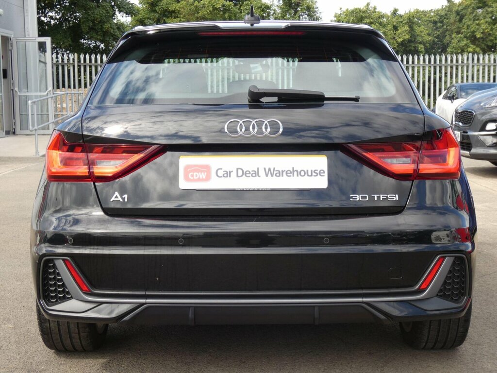Audi A1 S Line Contrast Edition 35 Tfsi 150 Ps S Tronic Yellow #37