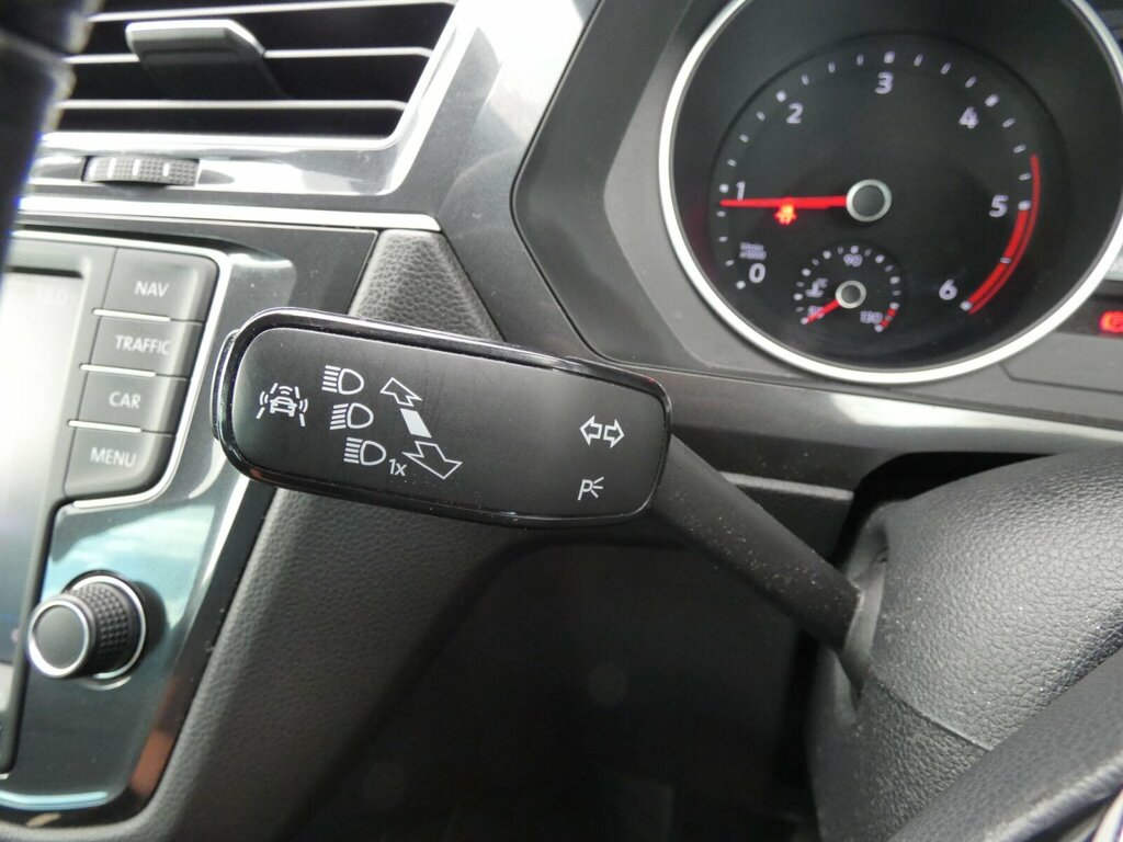 Volkswagen Tiguan Tdi Bluemotion Tech Match Grey #25
