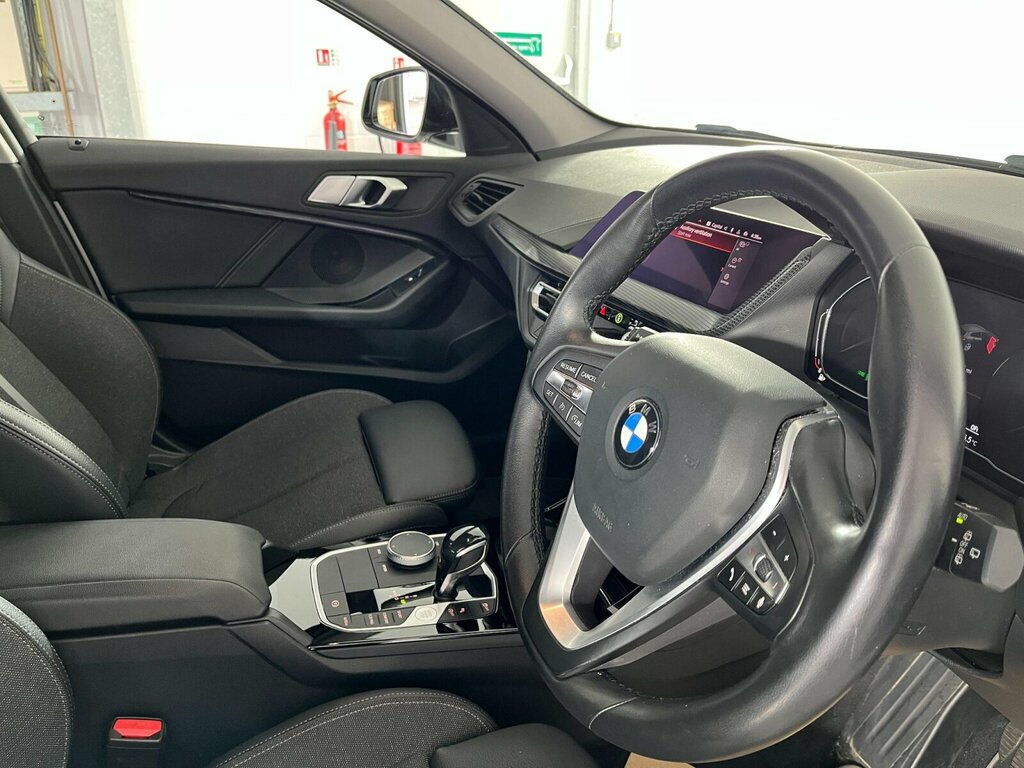 BMW 1 Series 1.5 118I Sport Dct Euro 6 Ss White #5