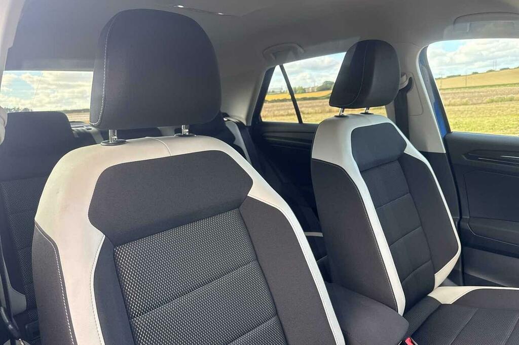 Volkswagen T-Roc 1.5L Se Black #32