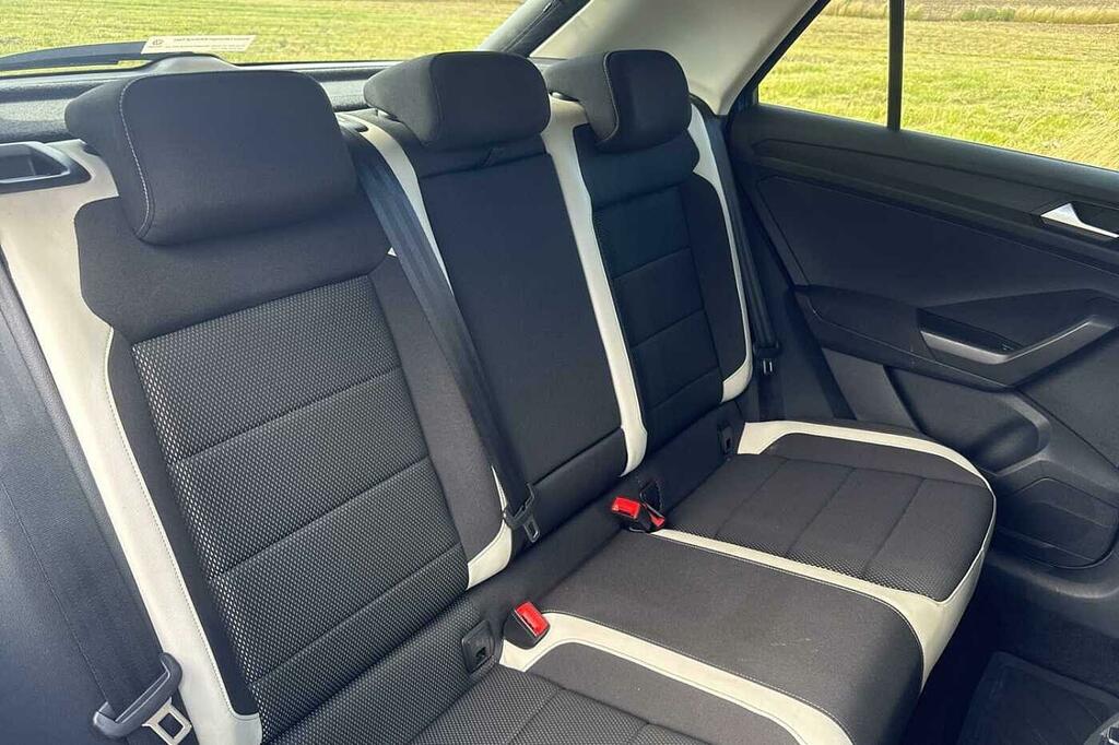 Volkswagen T-Roc 1.5L Se Black #13