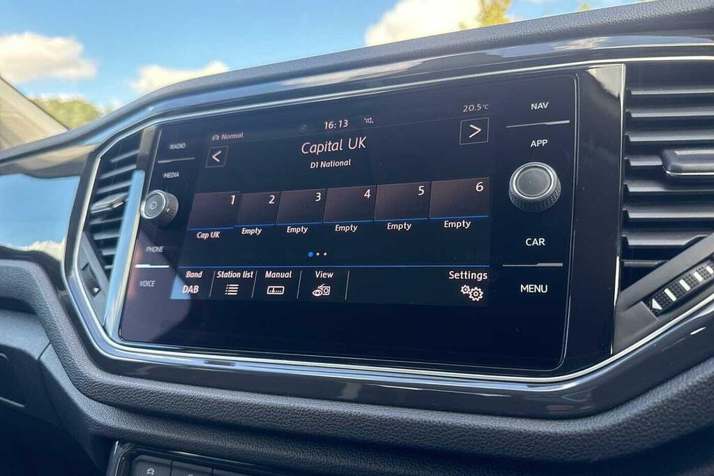 Volkswagen T-Roc 1.5L Se Black #15