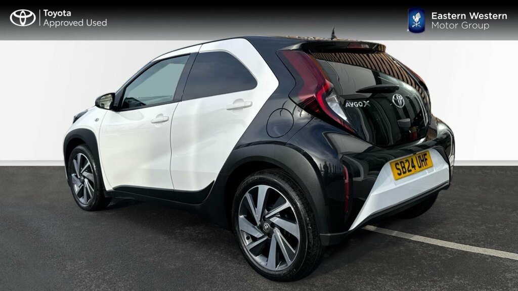 Toyota Aygo X 1.0 Vvt-i Edge X-shift Euro 6 Ss White #4