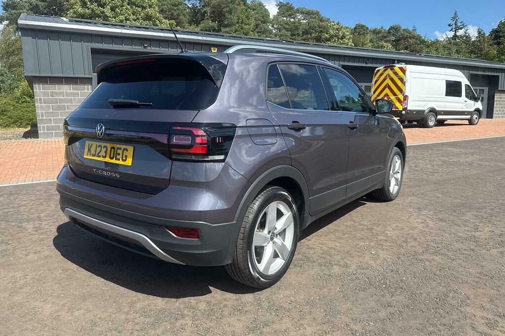 Volkswagen T-Cross Sel White #40