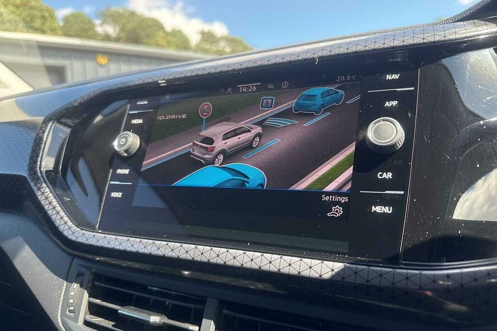 Volkswagen T-Cross Sel White #24