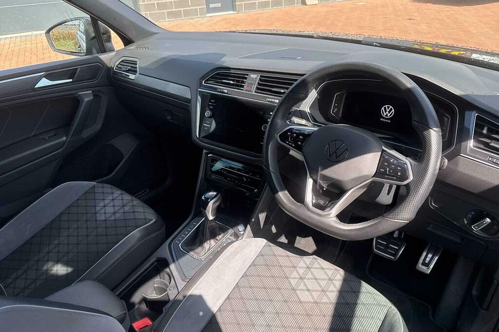 Volkswagen Tiguan 2.0 Tdi R-line Edition Dsg Black #6