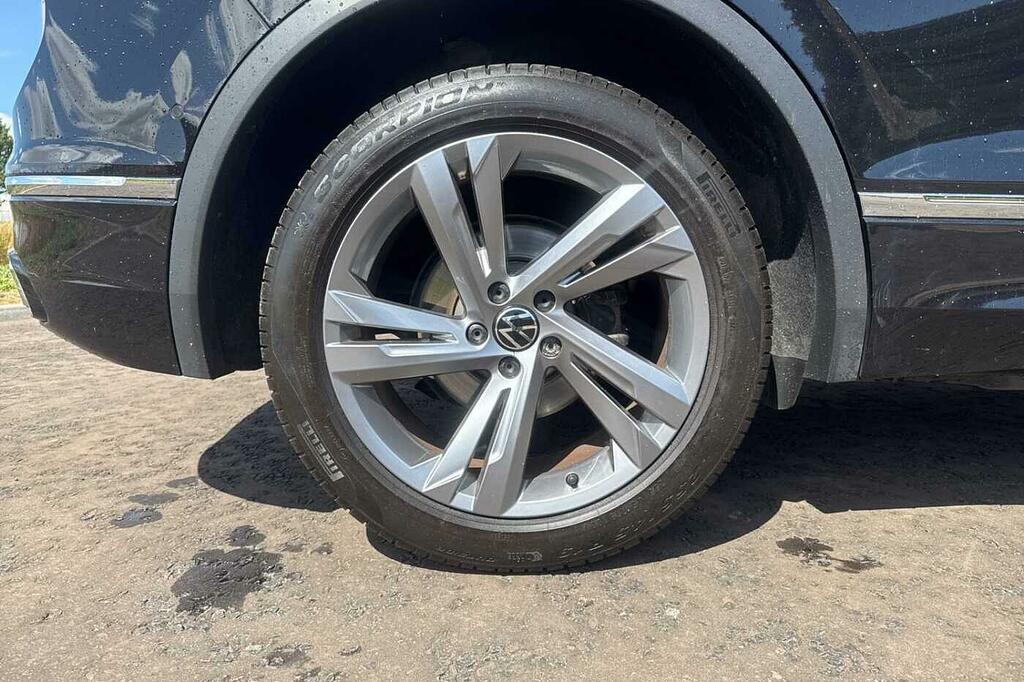 Volkswagen Tiguan 2.0 Tdi R-line Edition Dsg Black #5