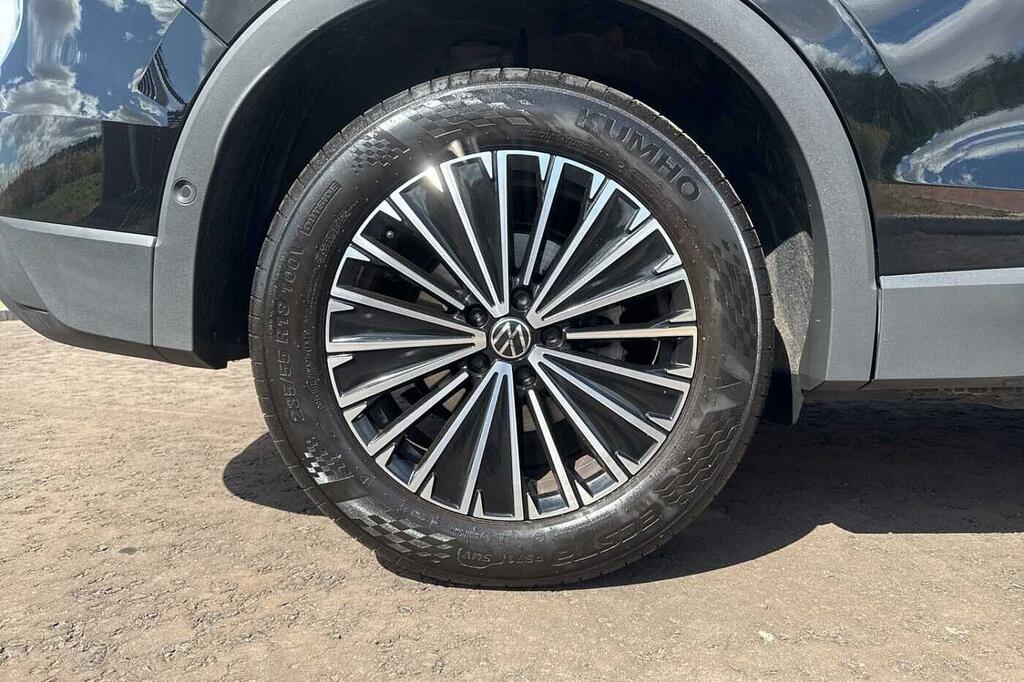 Volkswagen Tiguan 1.5 Etsi 150 Match Dsg Black #5