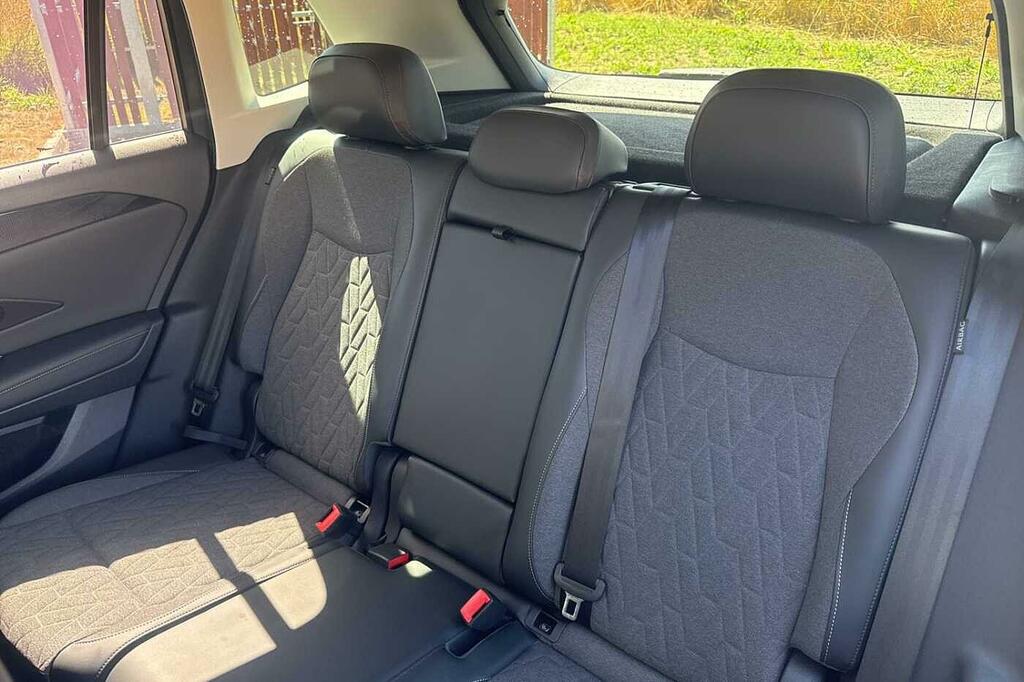 Volkswagen Tiguan Match Black #9