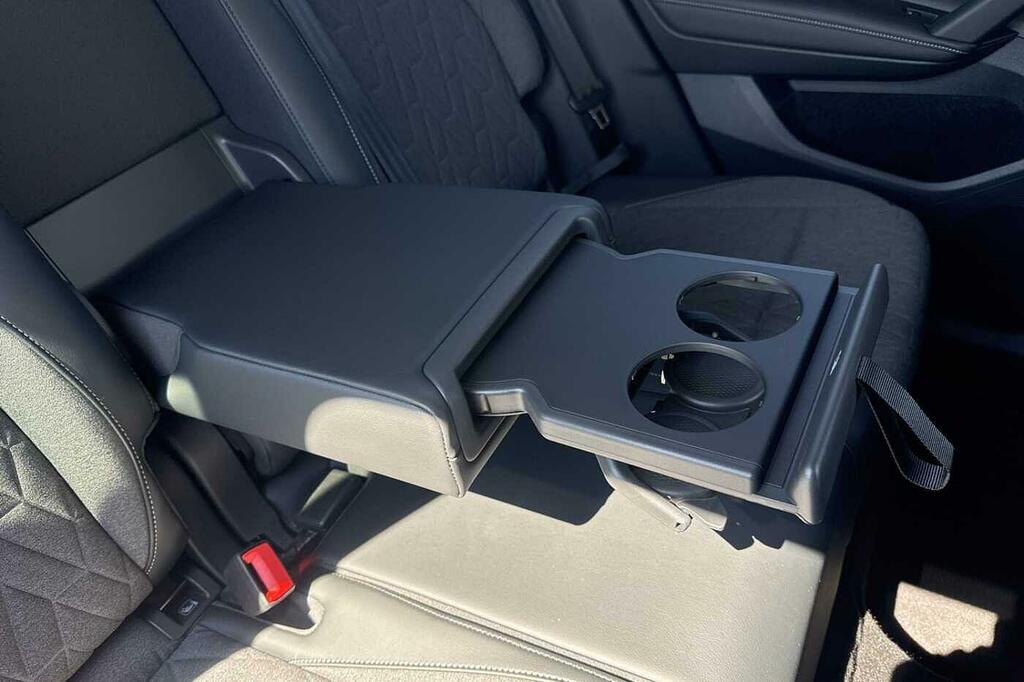 Volkswagen Tiguan Match Black #37