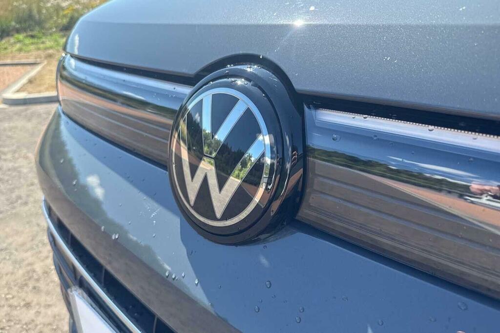 Volkswagen Tiguan Match Black #42