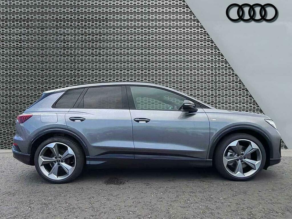 Audi Q4 E Tron Q4 Black Edition 45 E-tron Quattro 210,00 Kw Grey #4