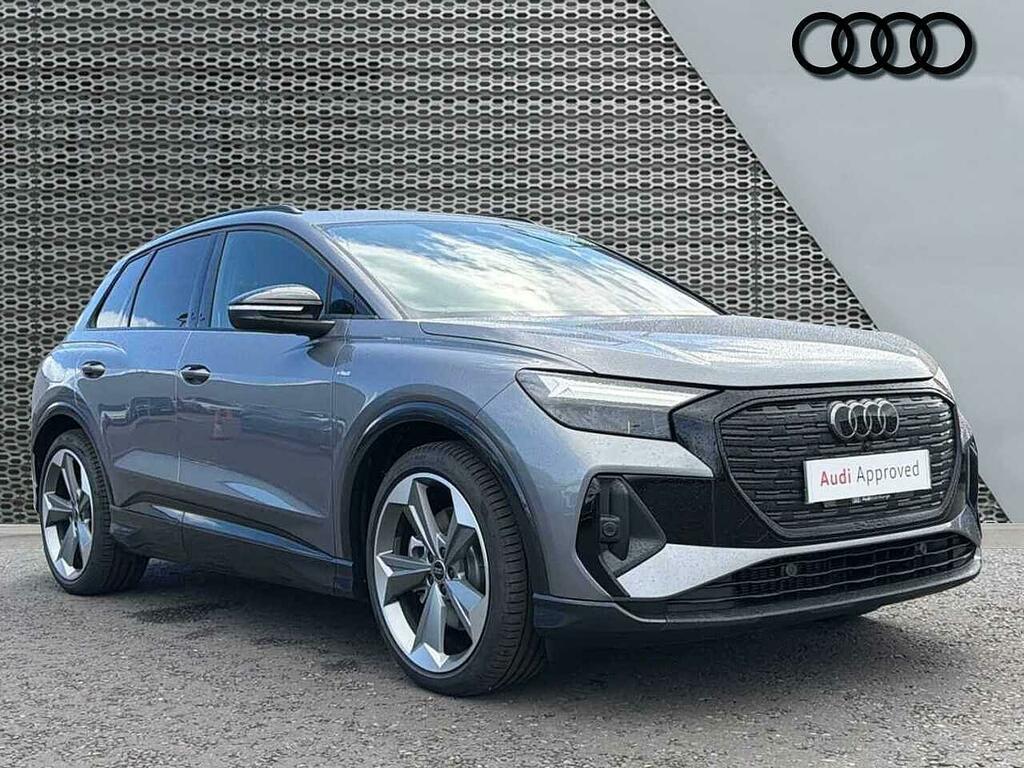Audi Q4 E Tron Q4 Black Edition 45 E-tron Quattro 210,00 Kw Grey