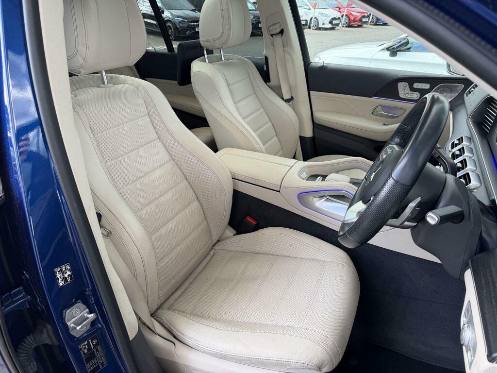 Mercedes-Benz GLS Class Gls 400 Amg Line Premium Executive D 4Matic Black #21