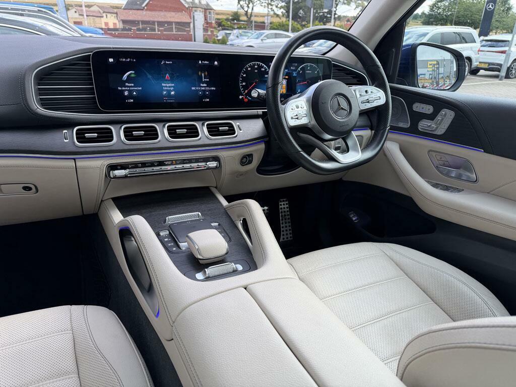 Mercedes-Benz GLS Class Gls 400 D Amg Line Premium Plus Blue #5