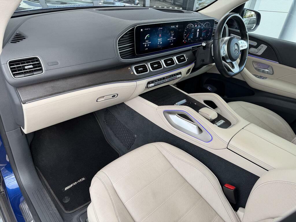 Mercedes-Benz GLS Class Gls 400 D Amg Line Premium Plus Blue #3