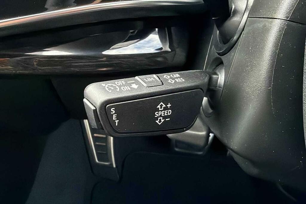 Audi Q8 Q8 3.0 Tdi Quattro 286 S Line Tiptronic Black #33
