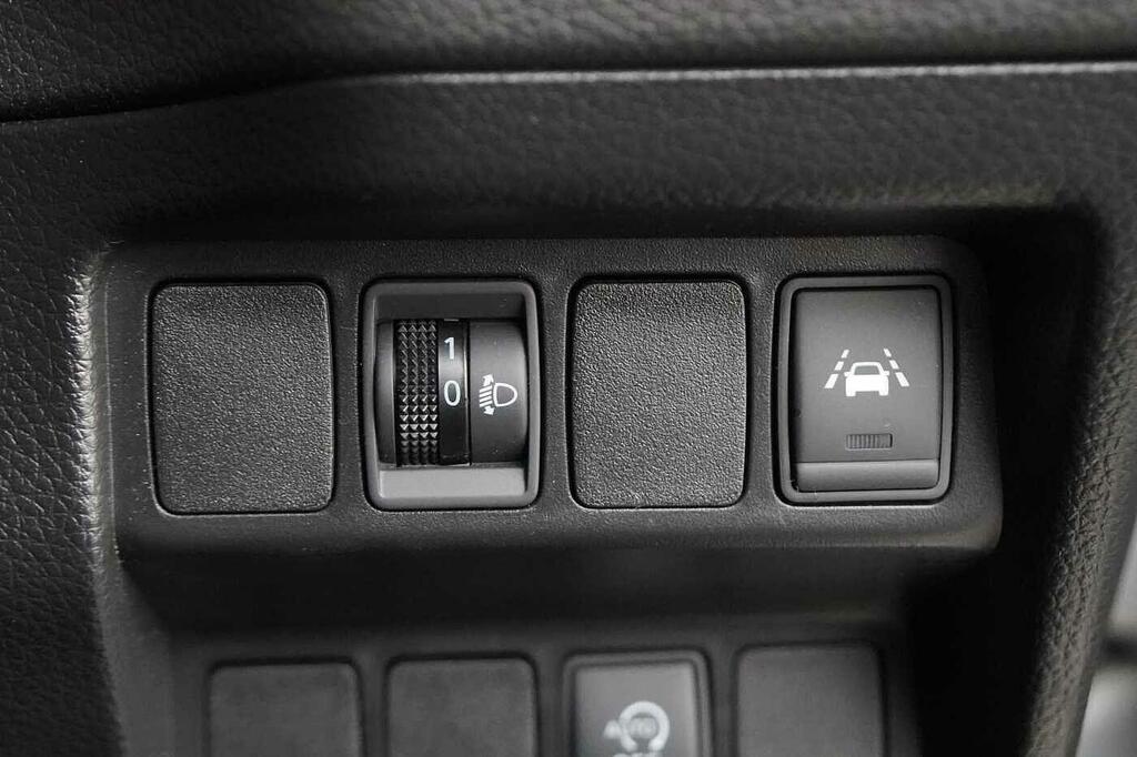 Nissan Qashqai Dci Acenta Grey #31