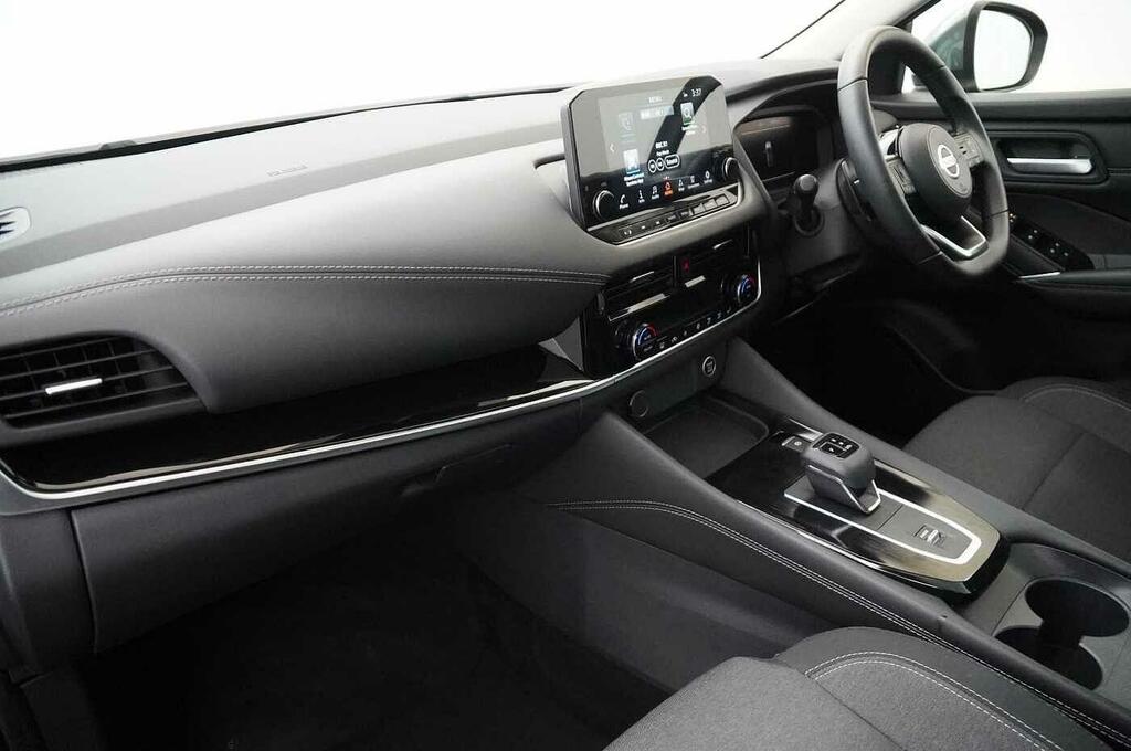 Nissan Qashqai 1.3 Dig-t Mh 158 N-connecta X-tronic With Gla Grey #2