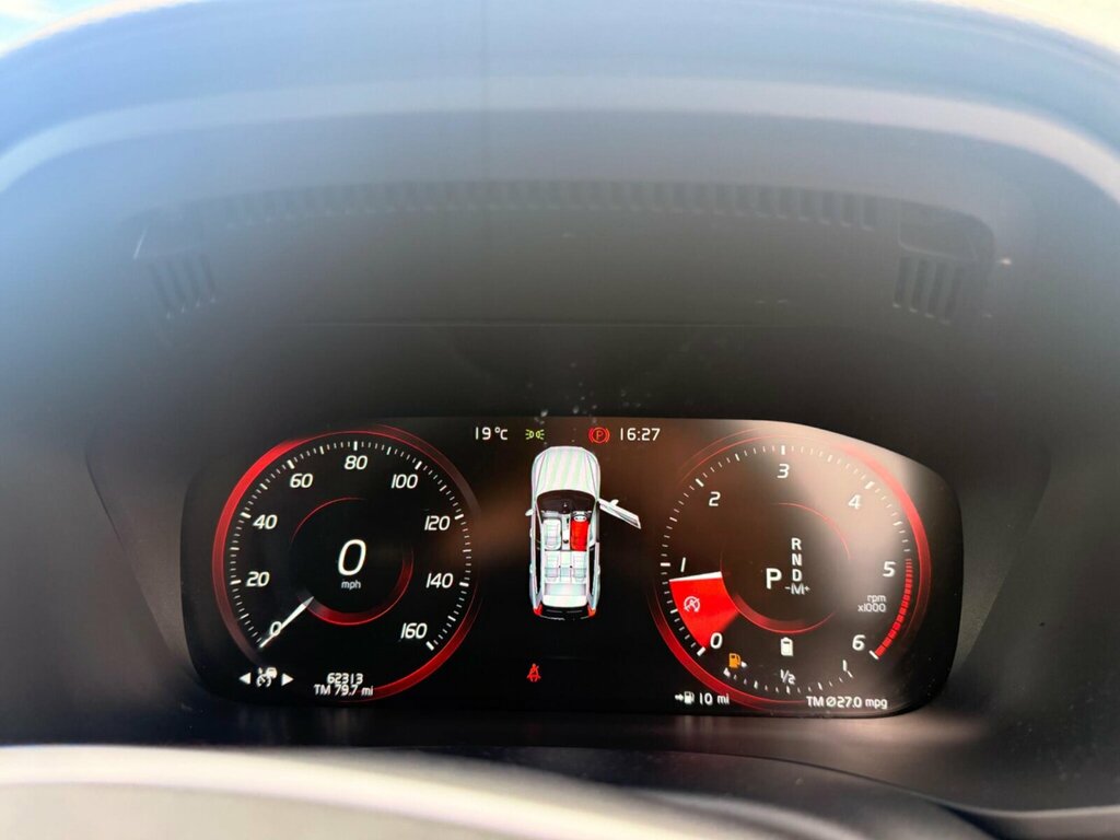 Volvo XC60 R-design, B5 Awd Mild Hybrid Silver #21