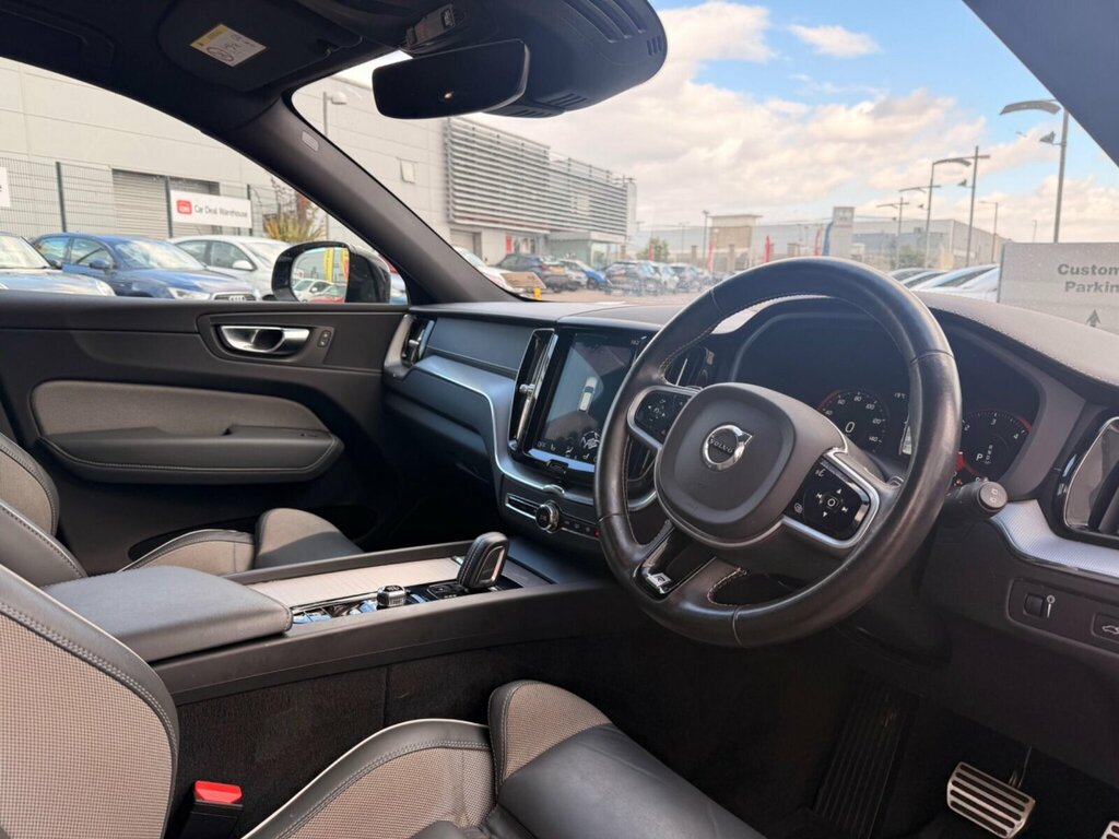 Volvo XC60 R-design, B5 Awd Mild Hybrid Silver #18