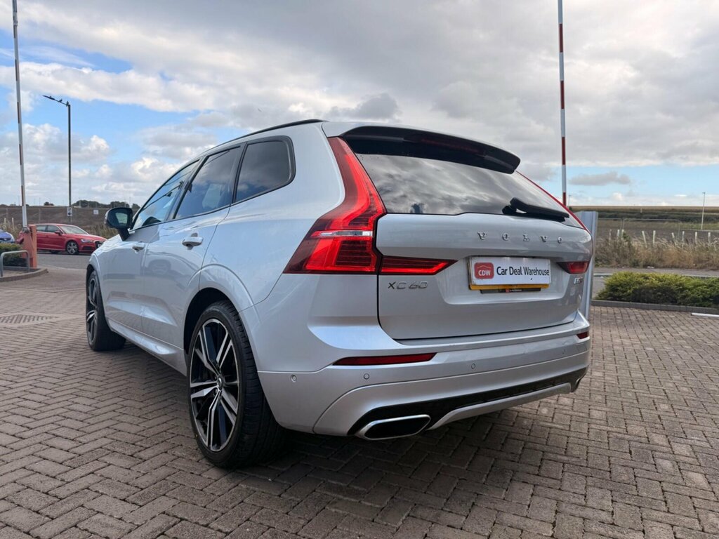 Volvo XC60 R-design, B5 Awd Mild Hybrid Silver #9