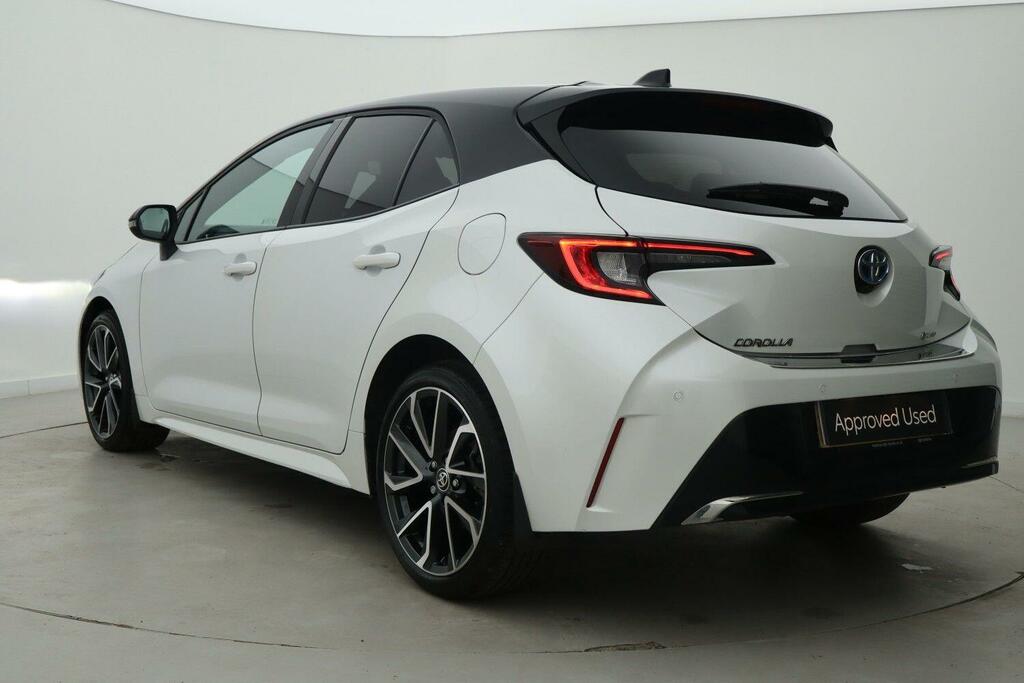 Toyota Corolla 1.8 Vvt-h Excel Hatchback Hybrid Cvt Eu White #4