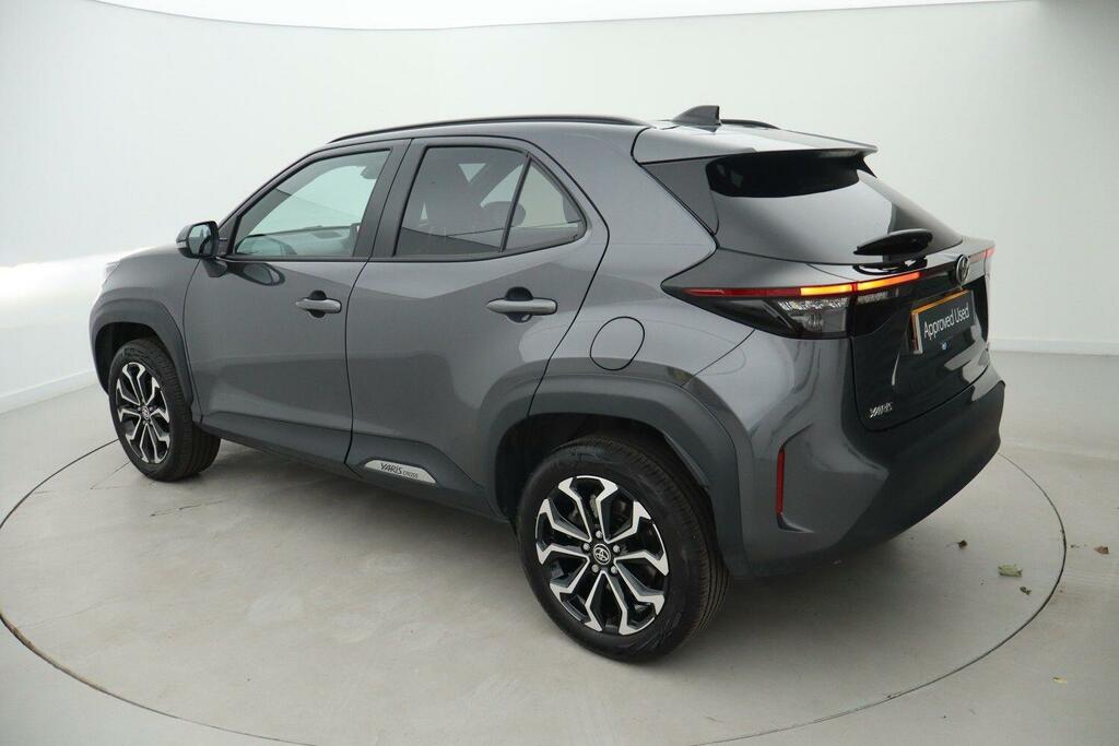 Toyota Yaris Cross 1.5 Vvt-h Design Suv Hybrid E-cvt Euro ST75KKN Grey #4