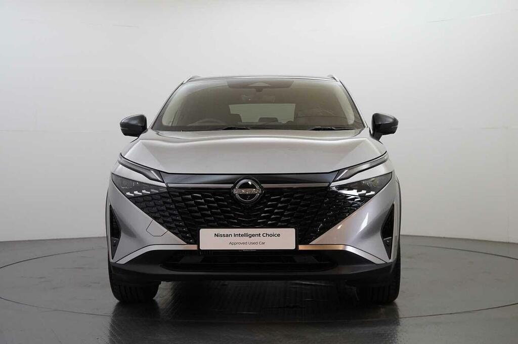 Nissan Qashqai 1.3 Dig-t Mh 158 N-connecta With Sat Nav And Silver #4