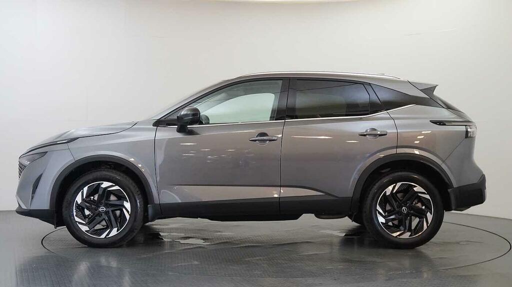 Nissan Qashqai 1.3 Dig-t Mh 140 N-connecta With Glass Roof Pack Grey #5