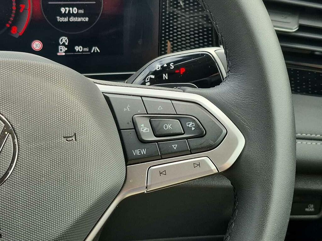 Volkswagen Tiguan Match Black #25