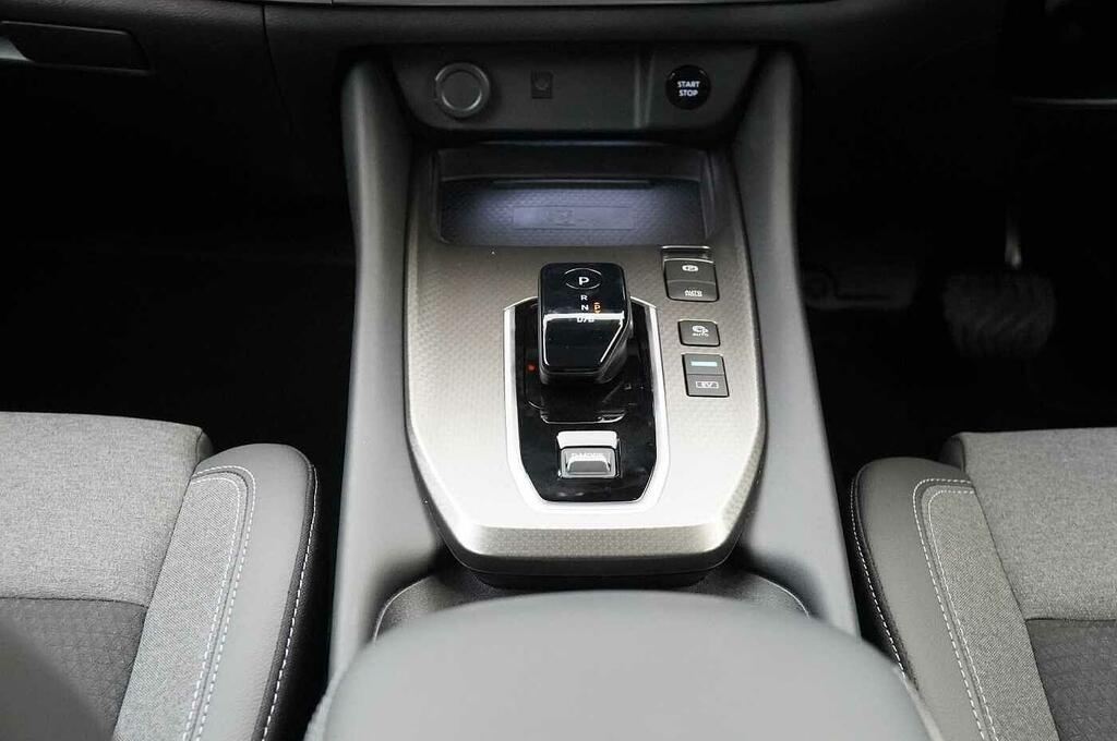 Nissan Qashqai 1.3 Dig-t Mh Tekna  #31