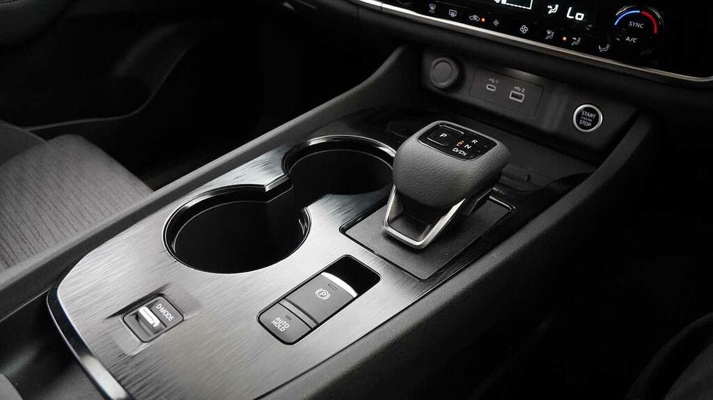 Nissan X-Trail Acenta Premium Grey #31