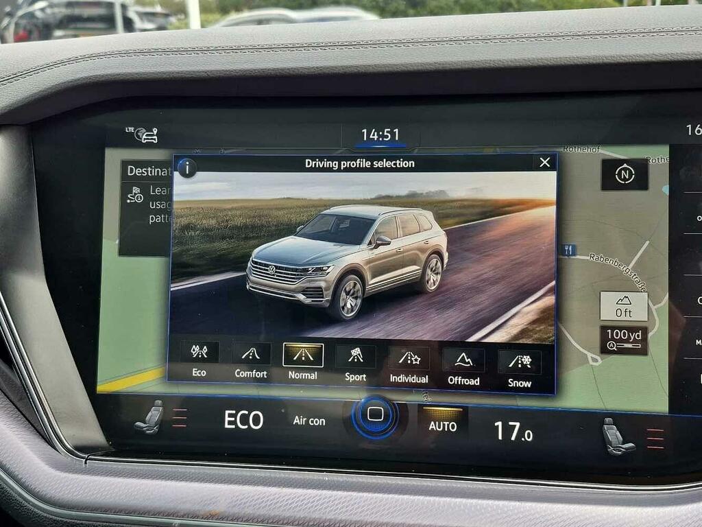 Volkswagen Touareg R-line Tech Plus Black #23