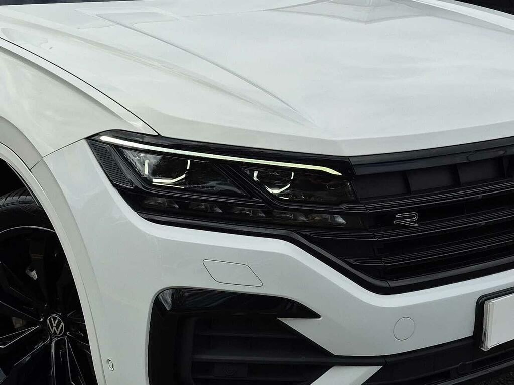 Volkswagen Touareg R-line Tech Plus Black #9
