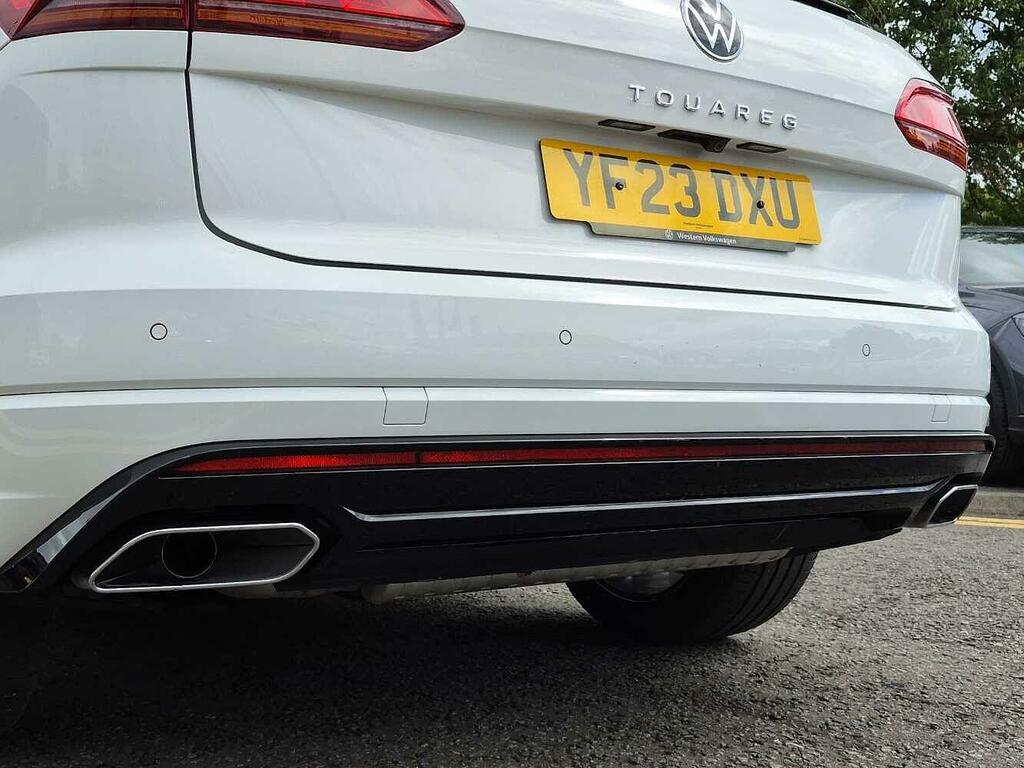 Volkswagen Touareg R-line Tech Plus Black #35