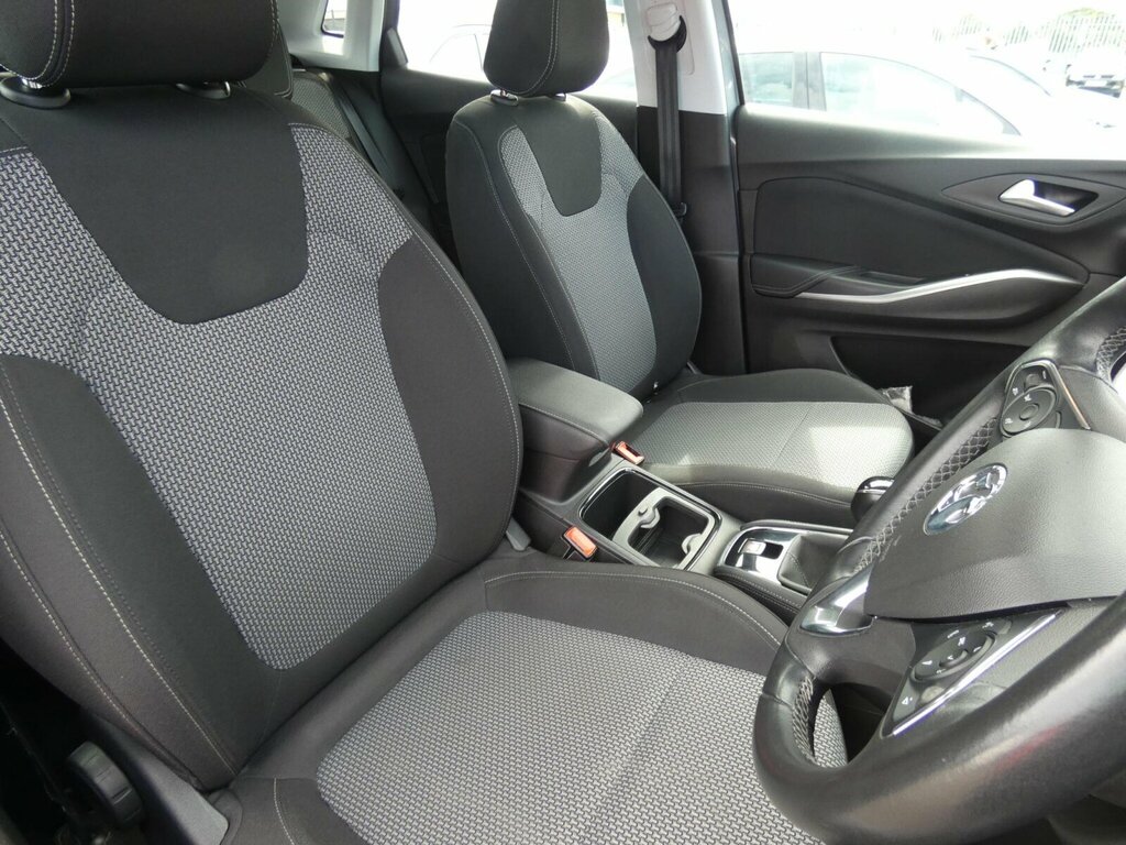 Vauxhall Grandland X 1.2 Turbo Tech Line Nav Blue #21