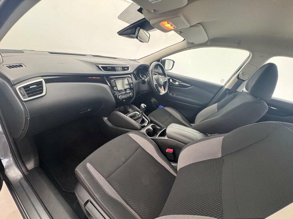 Nissan Qashqai Dig-t Tekna Plus Dct Black #17