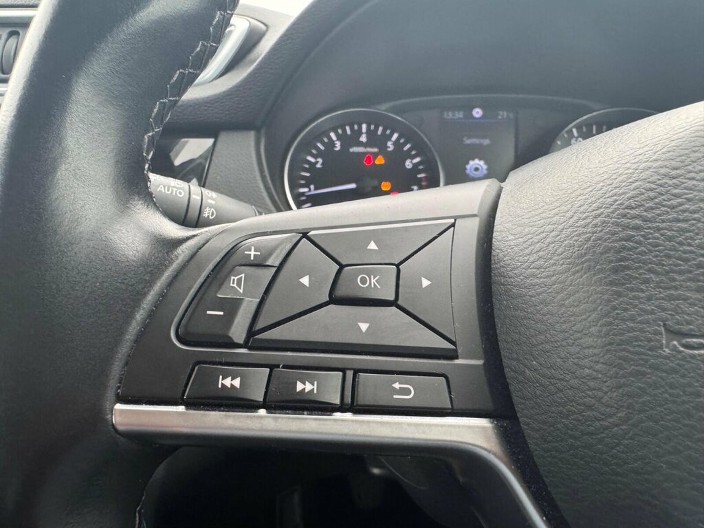 Nissan Qashqai Dig-t Tekna Plus Dct Black #14
